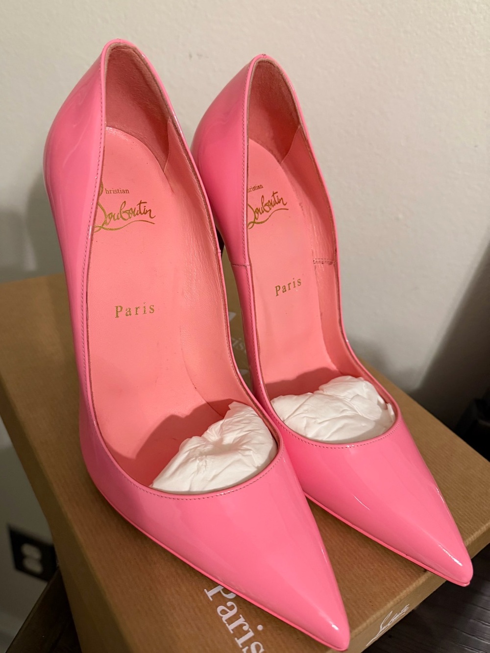 ✨Christian Louboutin So Kate 120mm Heels-Bubblegum Pink ✨